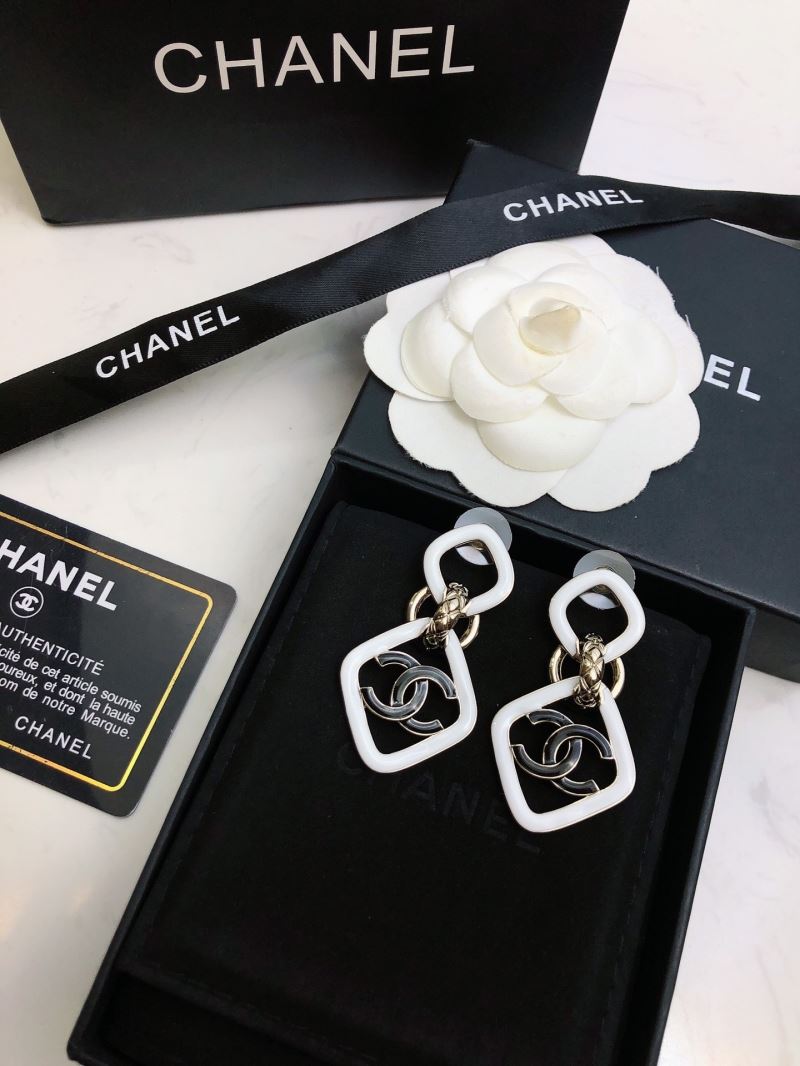 Ch**el earrings